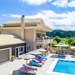 Luxury Villa Matzourana By Posarellivillas