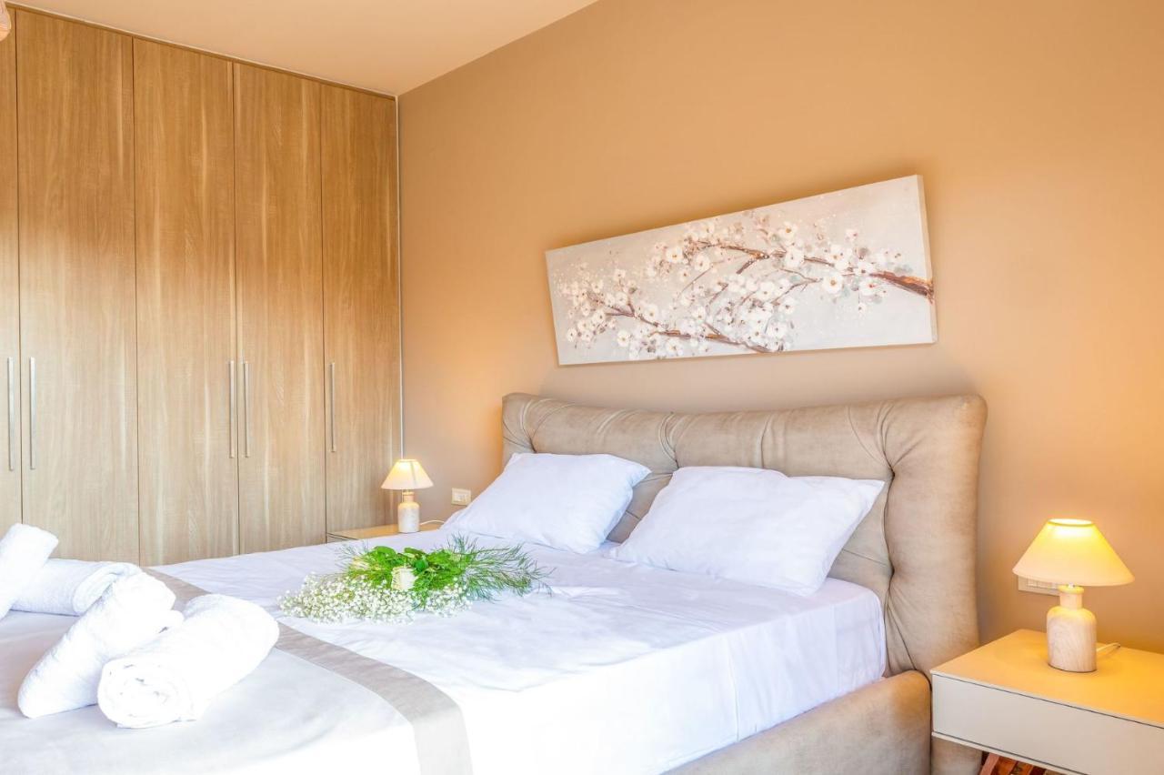 Luxury Matzourana By Posarellivillas Vilă